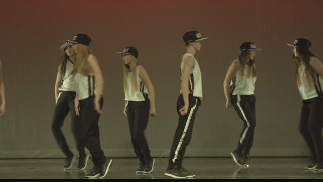 Thousands take in the Vienna International Ballet Experience - KPAX-TV
