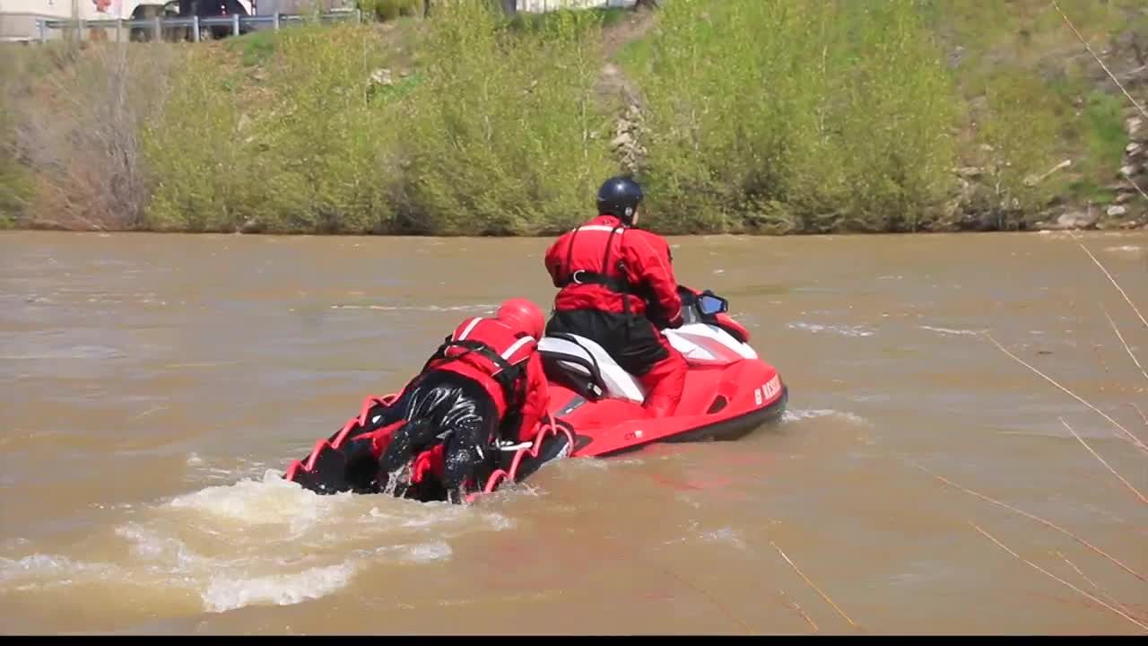 ven trained, professional rescuers are using the utmost condition around the flood-swollen Clark Fork River this week. (MTN News photo)